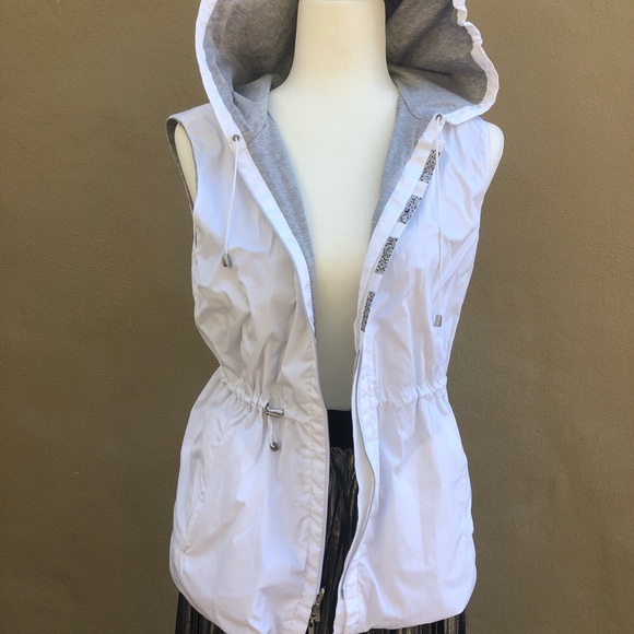 STUNNING MaxMara reversible vest size 2 NWOT price firm! - Picture 1 of 7